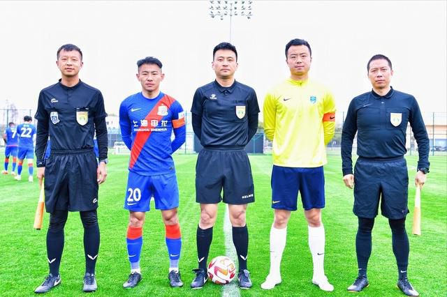 大陆年轻小帅无套男男视